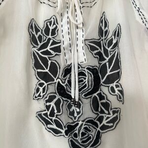 Crown White blouse with Black Floral Embroidery
